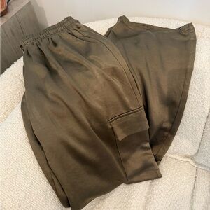 Women’s silk olive green cargo pants